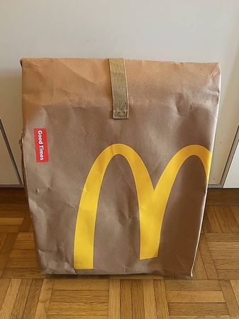 McDonald's Strandtuch  + Rucksack Sammelobjekt
