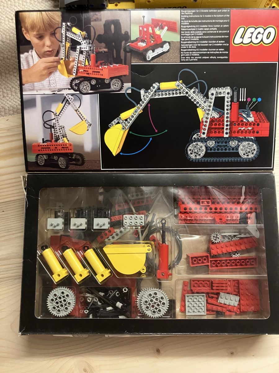 Lego Kit di costruzioni: Lego 8851 – Usato da Luzern venduto da windundsichtschutz 1