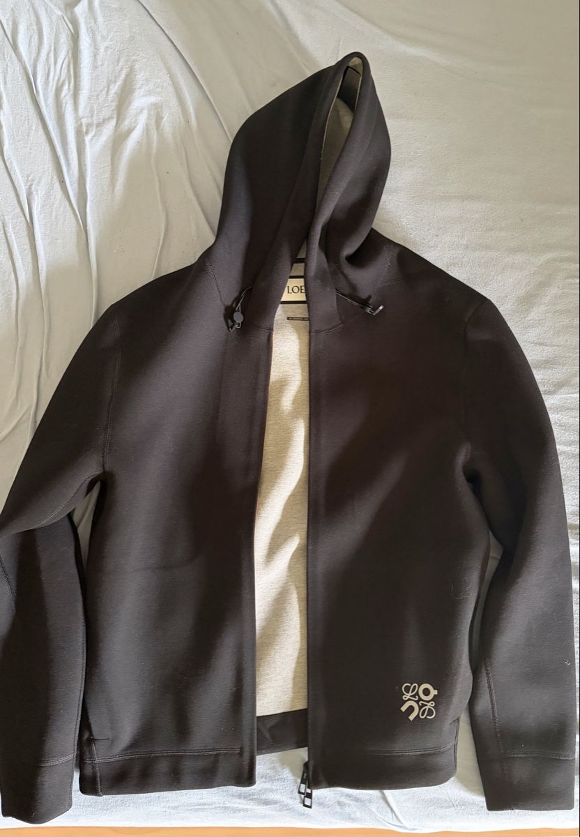 Loewe Jacken: On x LOEWE Zip Hoodie – Neu (gemäss Beschreibung) aus Zürich von fre_9w5c 1