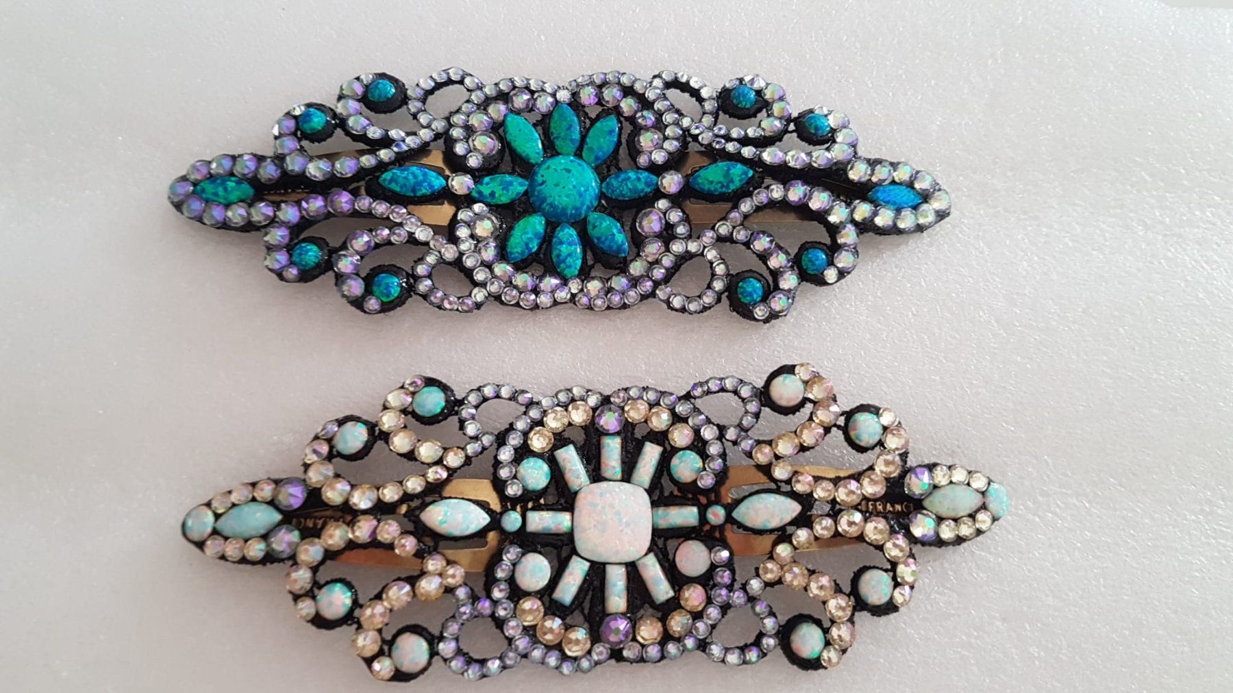 Accessori per capelli: Haarspange mit Swarovski Steinen 13cm. – Nuovo (secondo la descrizione) da Zürich venduto da 280_yc86