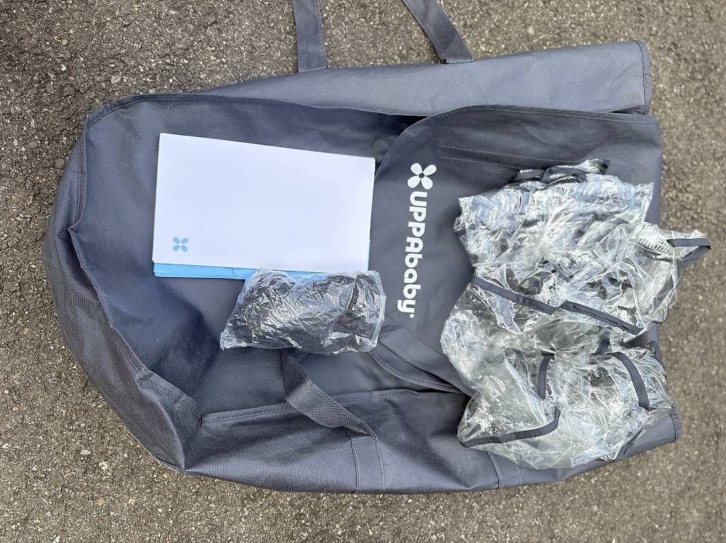 UPPAbaby Carrozzine: Uppa baby v2 – Usato da Siebnen venduto da VenditaIre 3