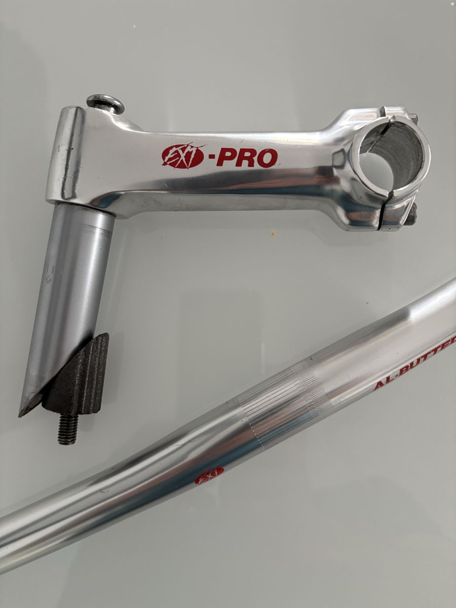 Pezzi di ricambio: EXIT -PRO AL-BUTTED Vintage MTB-Lenker und Vorbau – Usato da Giubiasco venduto da bulag 3