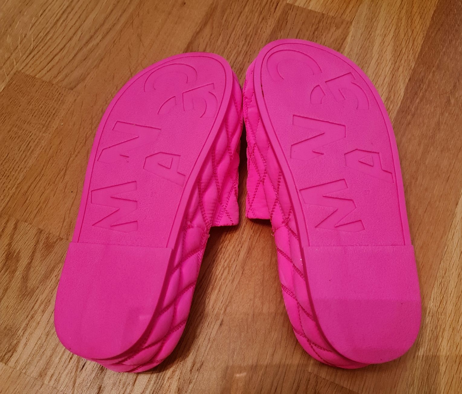 Mango Damenschuhe: Mango - Platform Quilted Sandals - Bright Pink - Size 37 – Neu (gemäss Beschreibung) aus Itingen von bea_bxv5 2