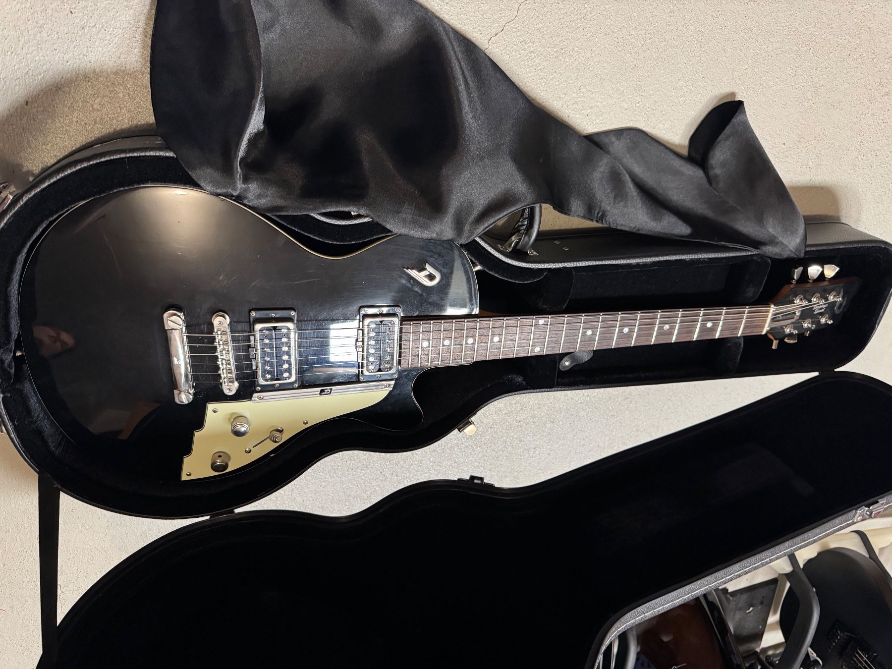 Strumenti musicali: Duesenberg Starplayer Special Black – Usato da Pfäffikon ZH venduto da MM8619 1
