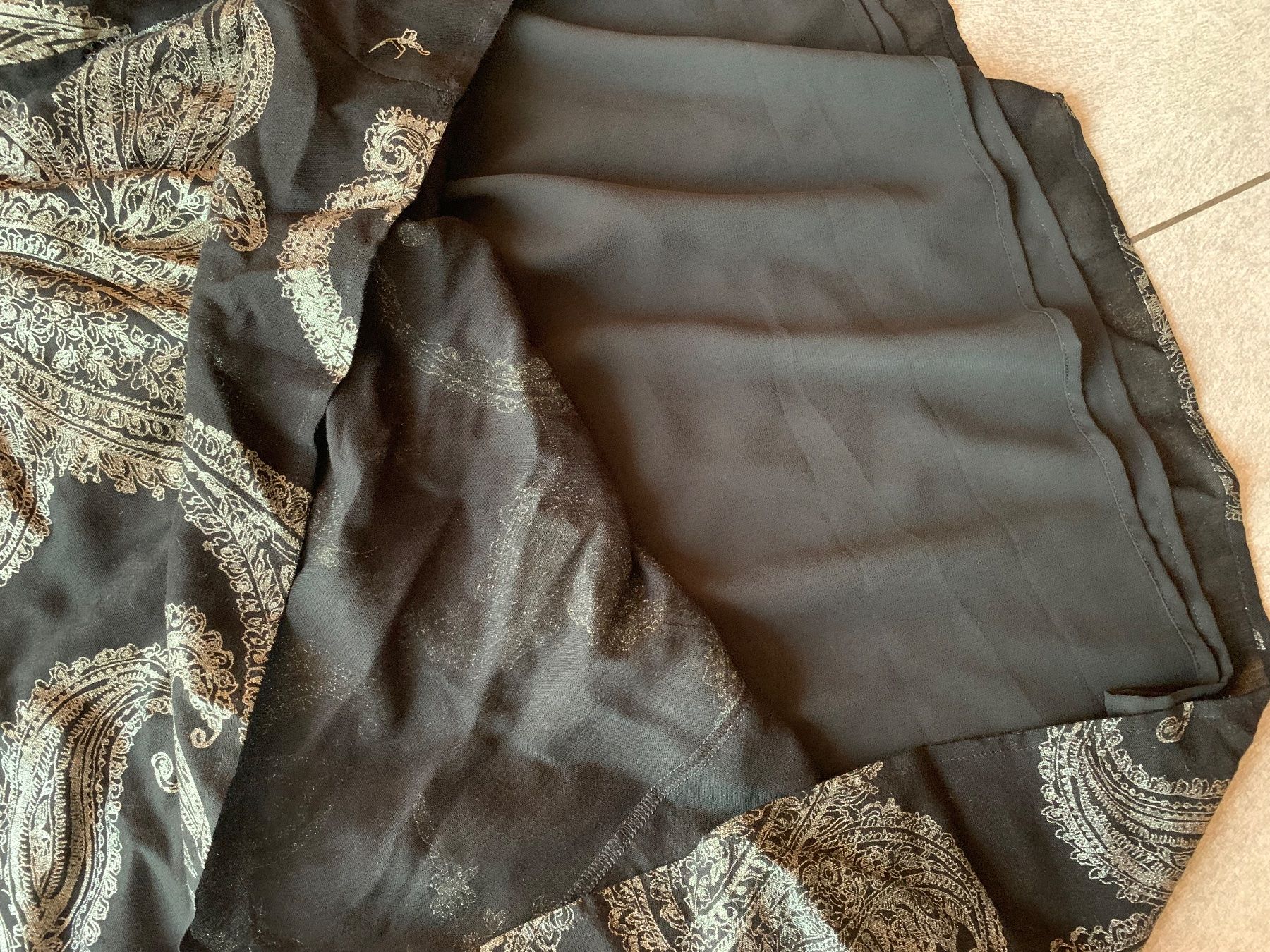 Camicette, T-shirt & Top: Tunique PLEASE Noir argent Gr. M - NEU – Nuovo e nell'imballaggio originale da Arbedo venduto da nadia1973 3