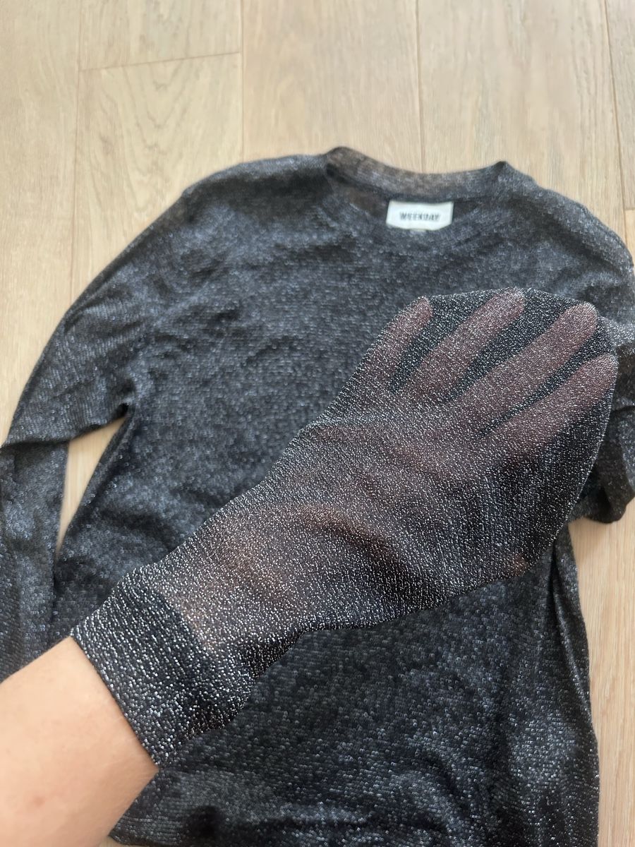 Tops: Schwarzes Glitzer Mesh Longsleeve – Gebraucht aus Bern von marleyy77 1
