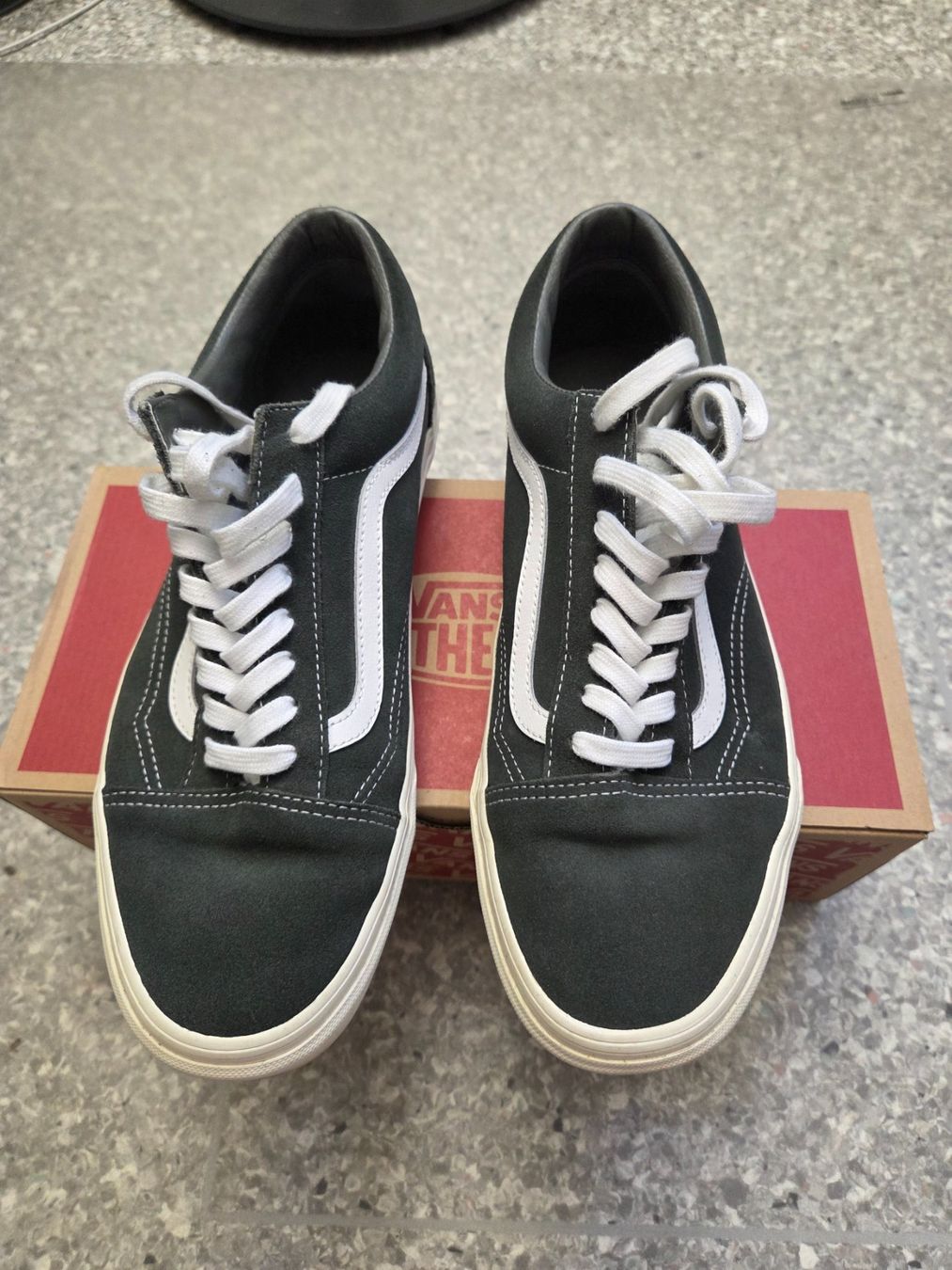 Vans Herrenschuhe: Vans Old Skool - Gunmetal 44 – Gebraucht aus Sempach Station von Miss_sixty6 2