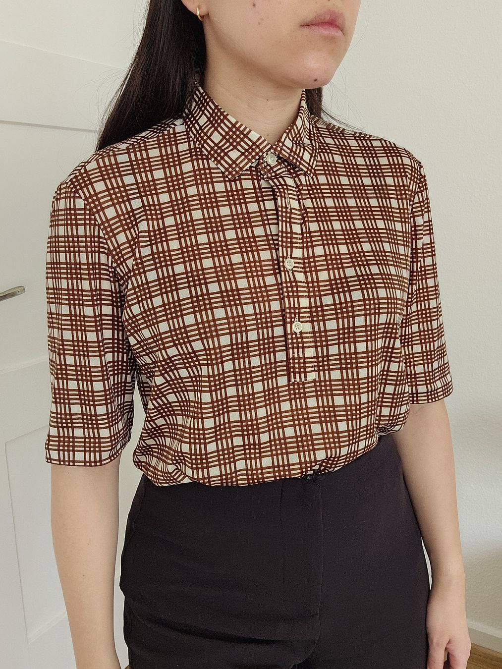 Camicette: Vintage Kariertes sehr elastisches Hemd ca. S/M – Usato da Zürich venduto da Mme.Sora 2