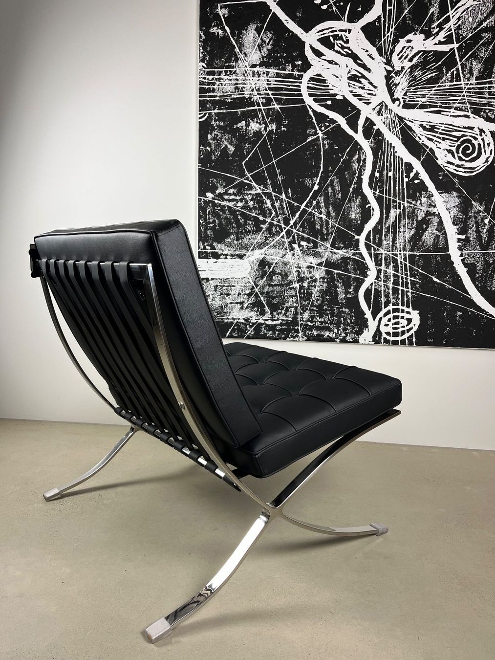 Liegen & Liegestühle: Design-Loungesessel im Stil eines Klassikers - Echtleder – Neu (gemäss Beschreibung) aus Münchenstein von AndreHaus 1