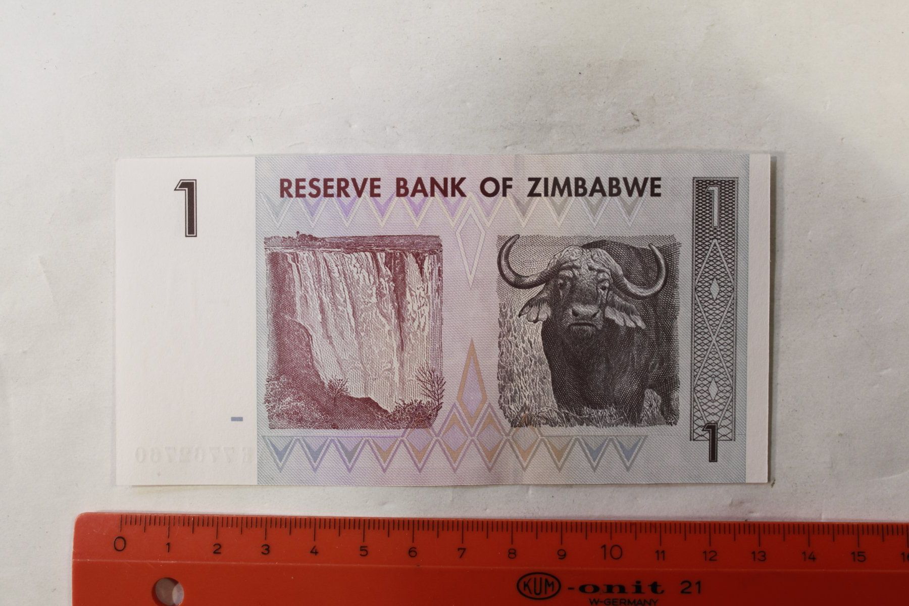 Banconote: one dollar Zim – Usato da La plaine venduto da 7A6T2ME 1