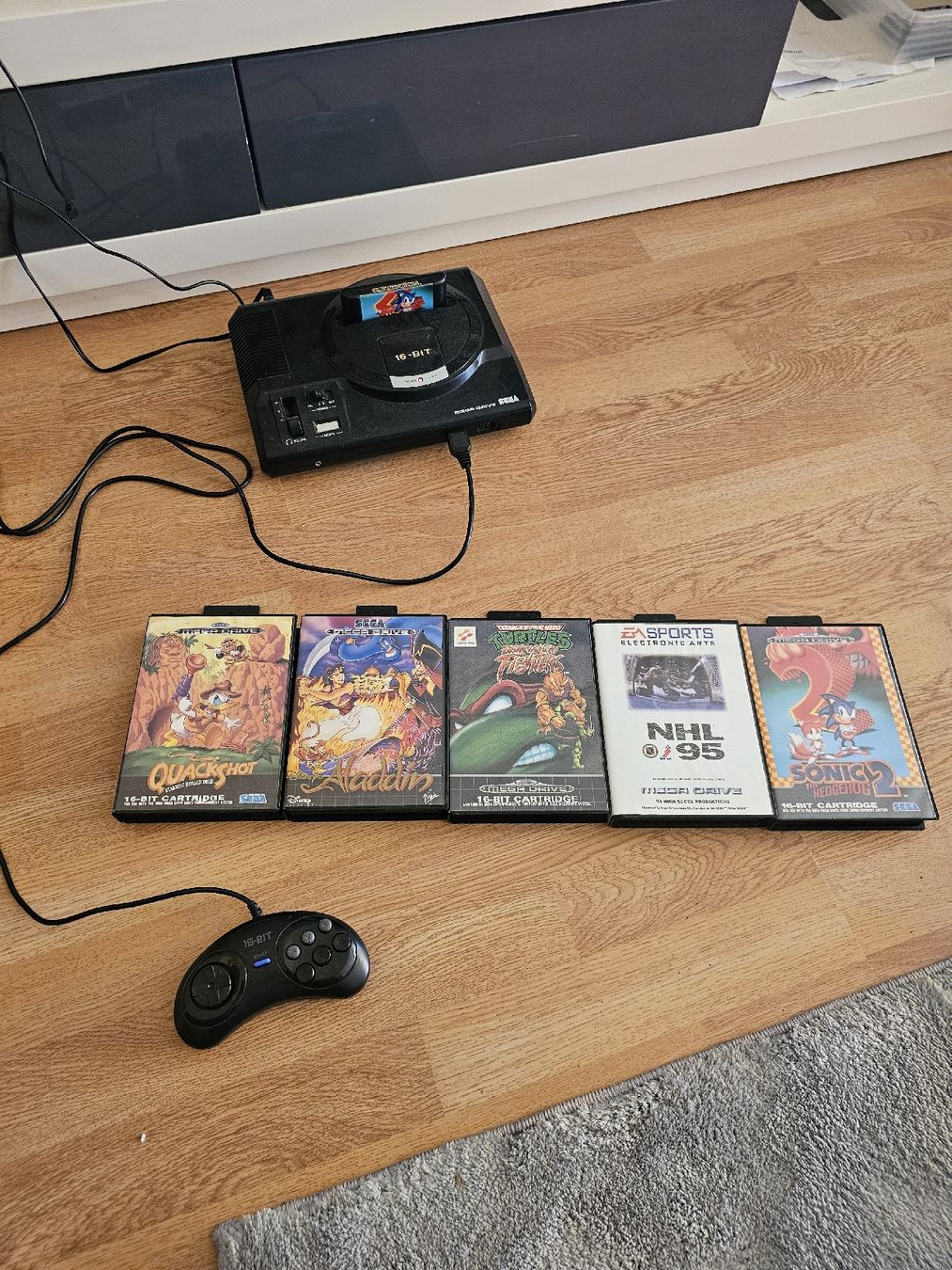 Sega Console: Mega drive mit spielen  – Usato da Bern venduto da choco81