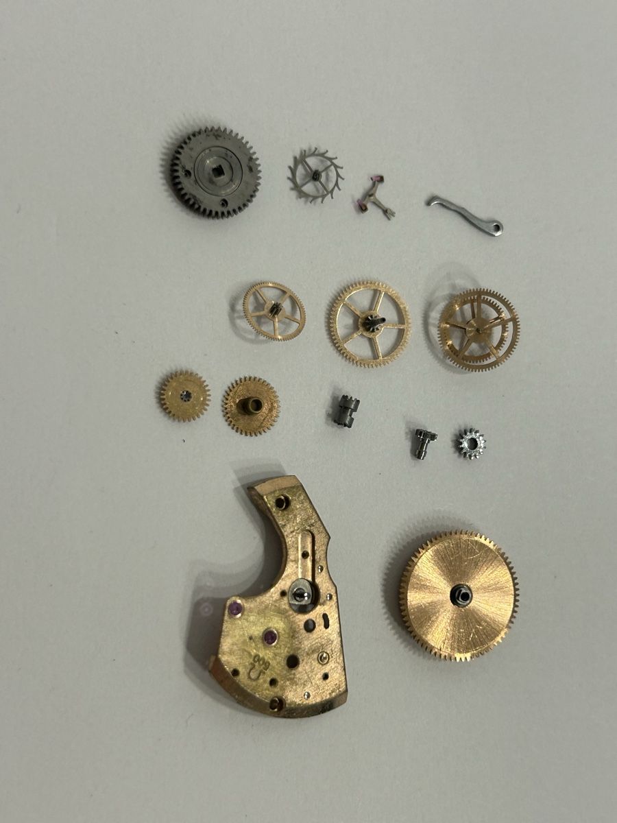 Omega Orologi: Omega 500 uhrwerkteile – Usato da Cugnasco venduto da Sim_2002 1