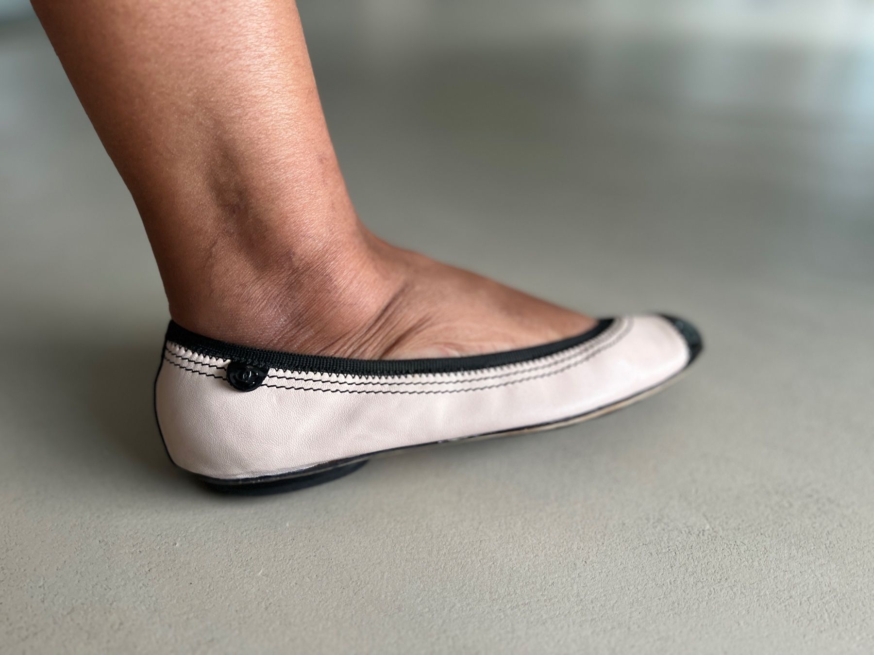 Chanel Scarpe da donna: Die schönsten CHANEL Ballerinas – Nuovo (secondo la descrizione) da Schaan venduto da Poltera 2