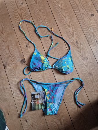 Bikini O'Neill mehrfarbig Grösse 36 neu mit Etikett