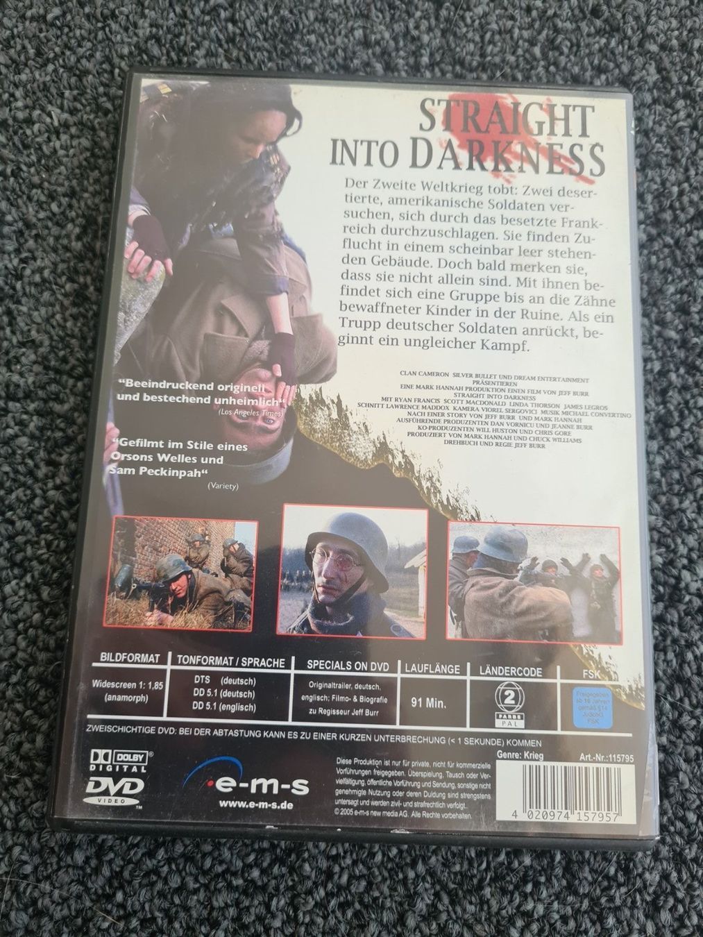 Tous les DVDs: STRAIGHT INTO DARKNESS(11384) – D'occasion à Ruswil par jan_bxl5 1