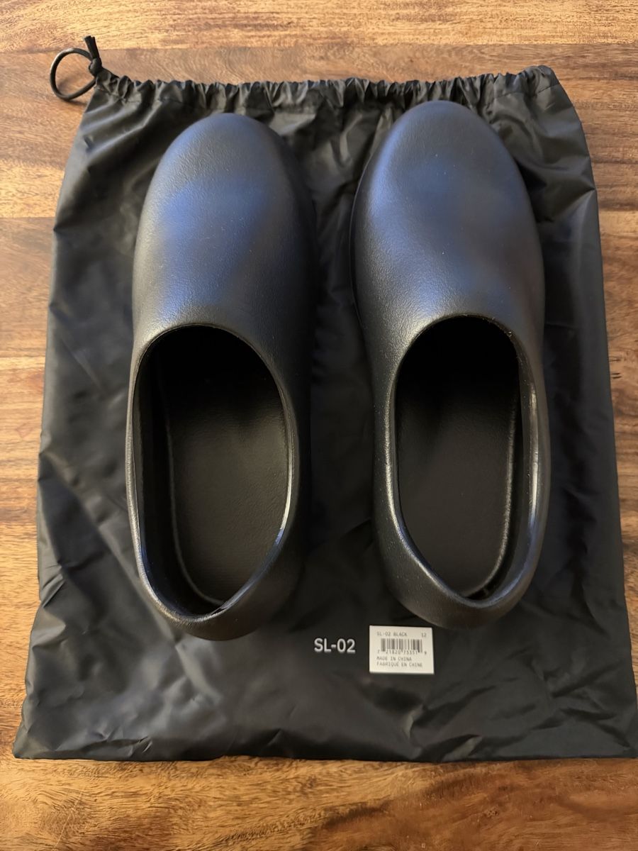 Scarpe da uomo: SL-02 Black Yeezy – Nuovo e nell'imballaggio originale da Baar venduto da igsta