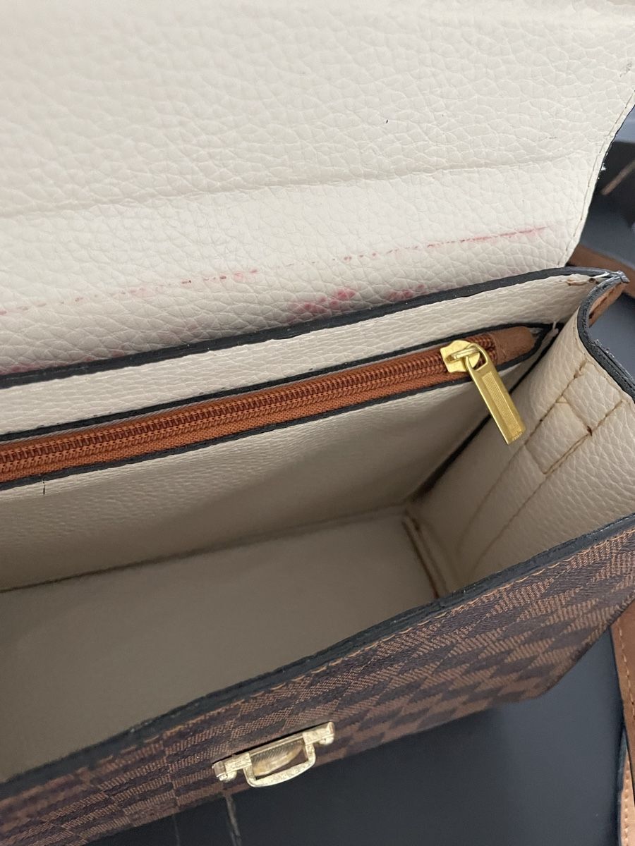 Sacs femmes: Handtasche  – D'occasion à Zürich par car_26mh 6
