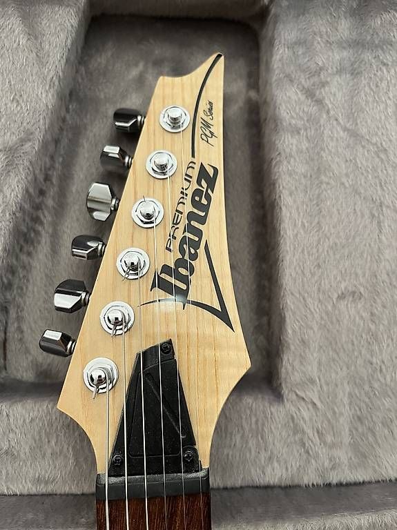 Ibanez Musikinstrumente: Ibanez PGM 80P signed by Paul Gilbert – Gebraucht aus Haag (Rheintal) von chr_2ddd 3