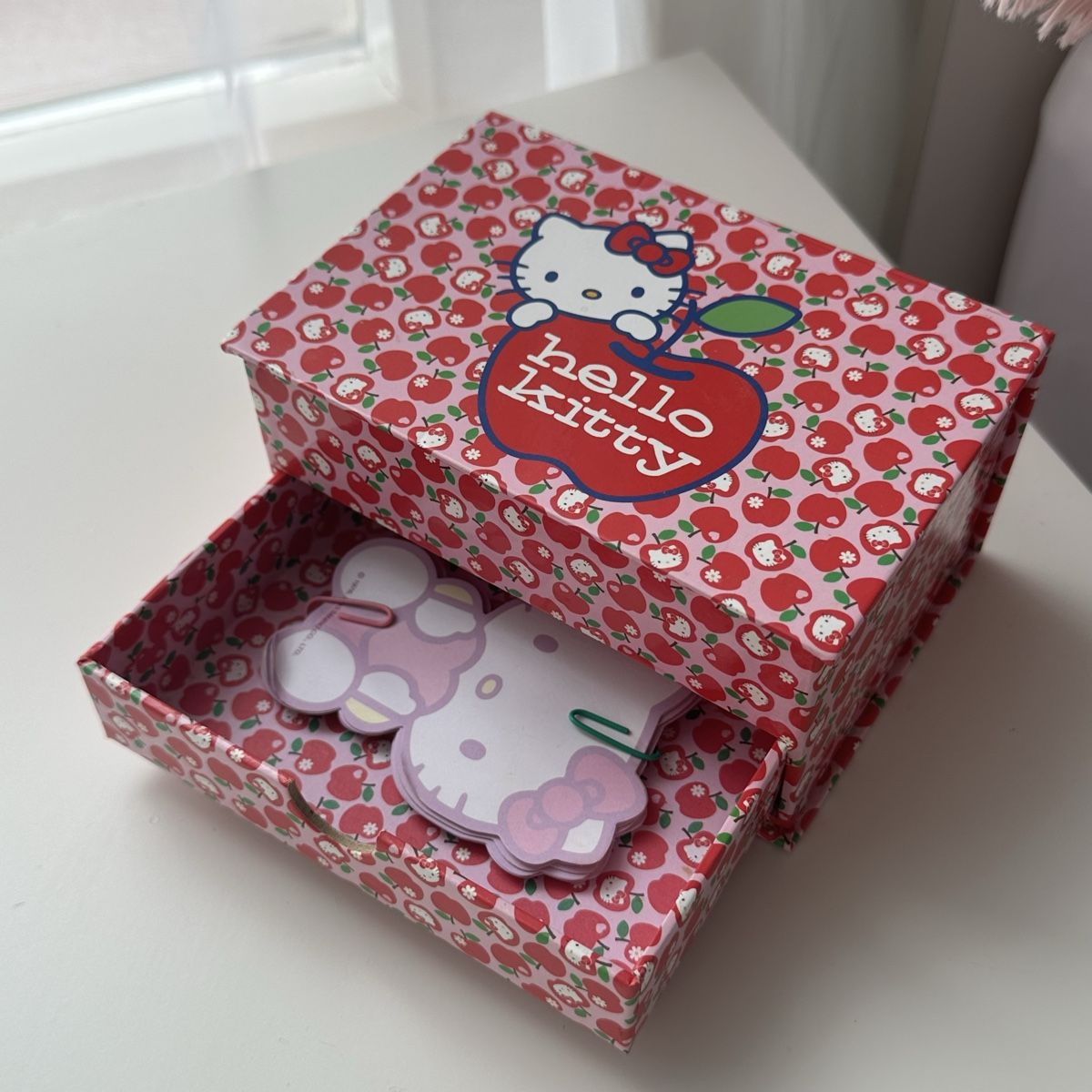 Schmuckkästen: Hello Kitty Schmuckbox Sanrio 2010 – Gebraucht aus Givisiez von dor_xb9k 1