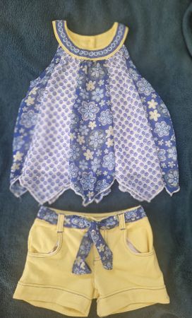 Little Lass Sommer-Set (Shorts & Bluse) Gr. 104 (4J)