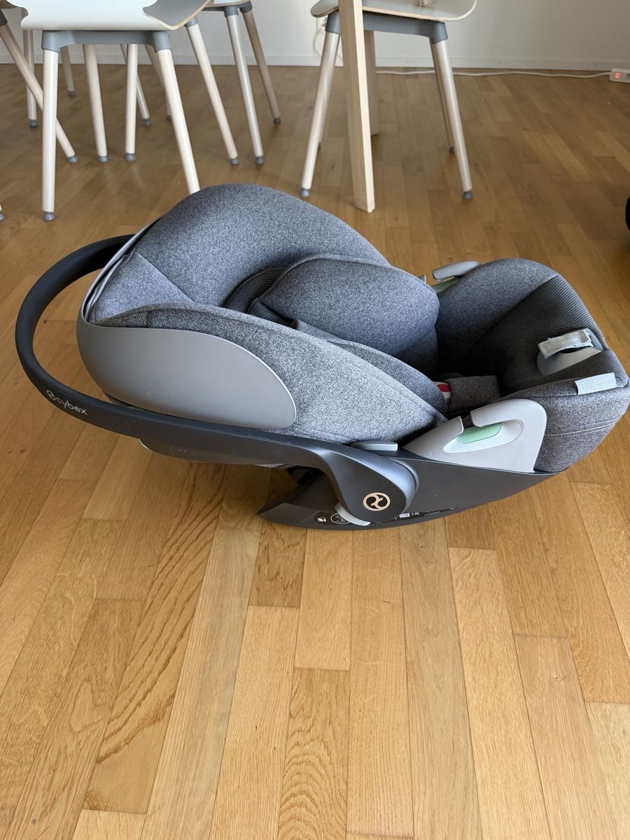 Cybex Seggiolini per auto: Cybex Kindersitz mit Isofix – Usato da Lüchingen venduto da nem_nh7v