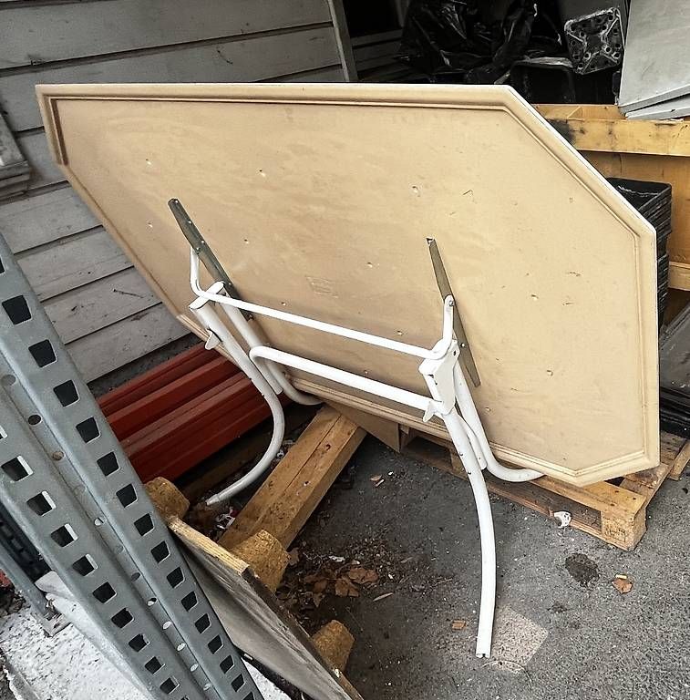 Tables: Gartentisch klappbar – D'occasion à Breitenbach par aya_w5x7 1