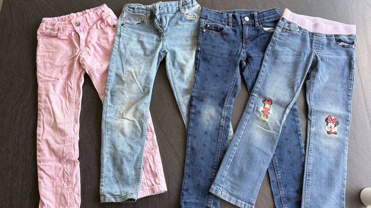 Pantaloni: Mädchen Hosen Grösse 116 – Usato da Spiez venduto da Fridu99