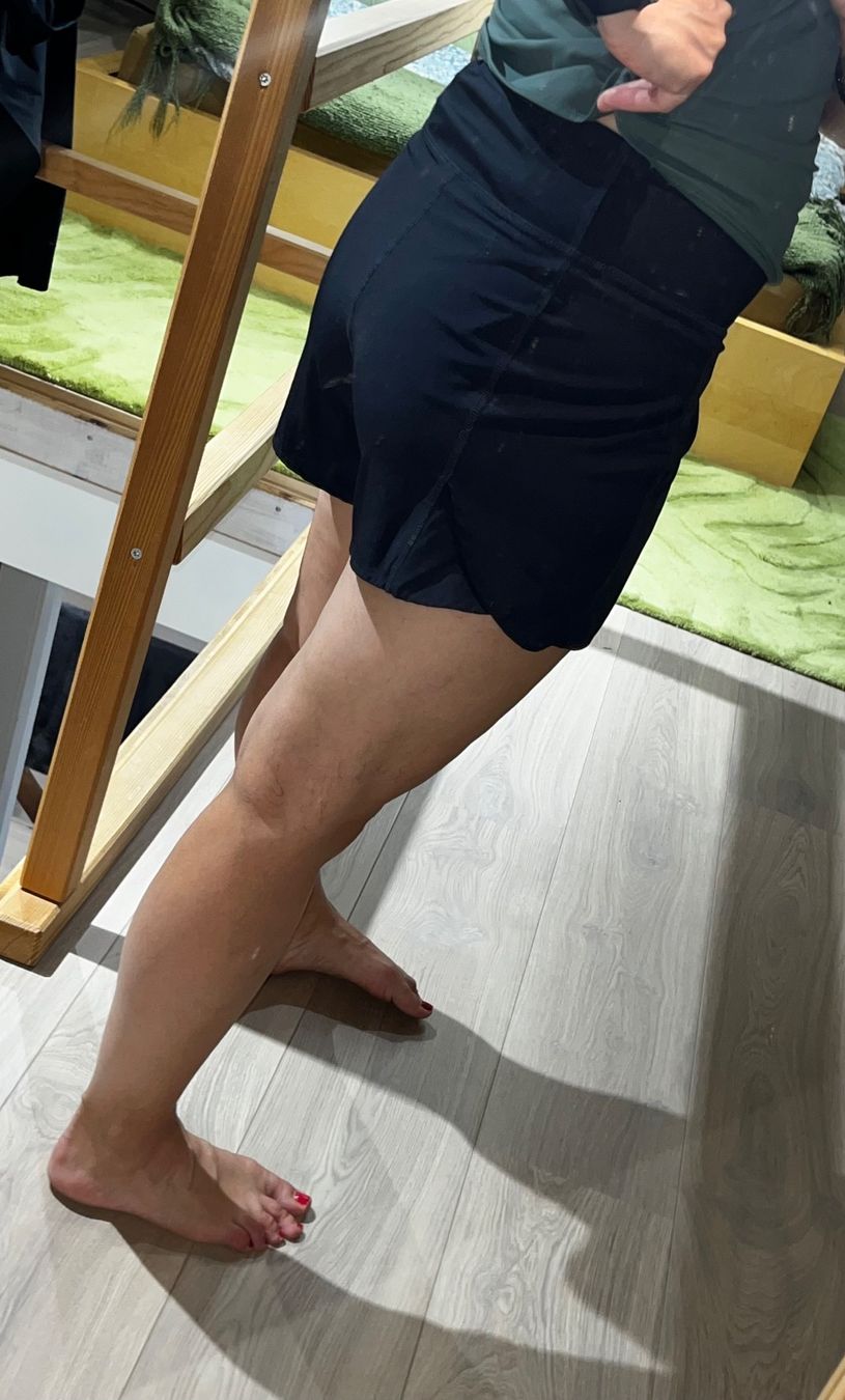 Leggings: Short de sport taille S – Usato da Develier venduto da lili_1 5
