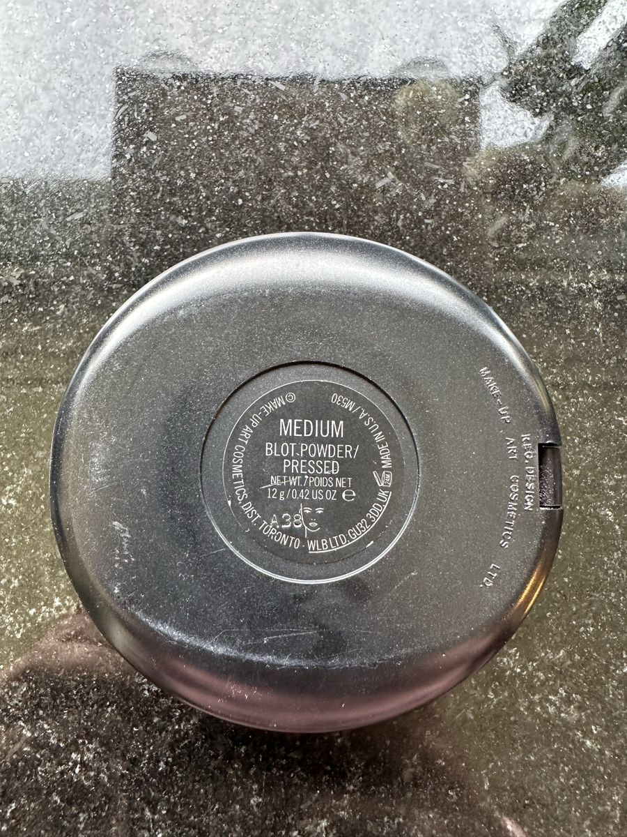 Mac Cosmetics Make-up: MAC Blot Powder Medium – Usato da Bern venduto da Shininglove 1
