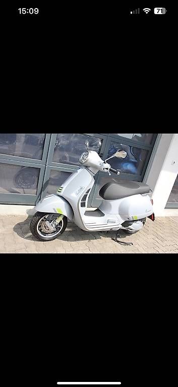 Scooters: PIAGGIO Vespa GTS 300 Super Tech ABS – D'occasion à Romanshorn par kol_68km 1