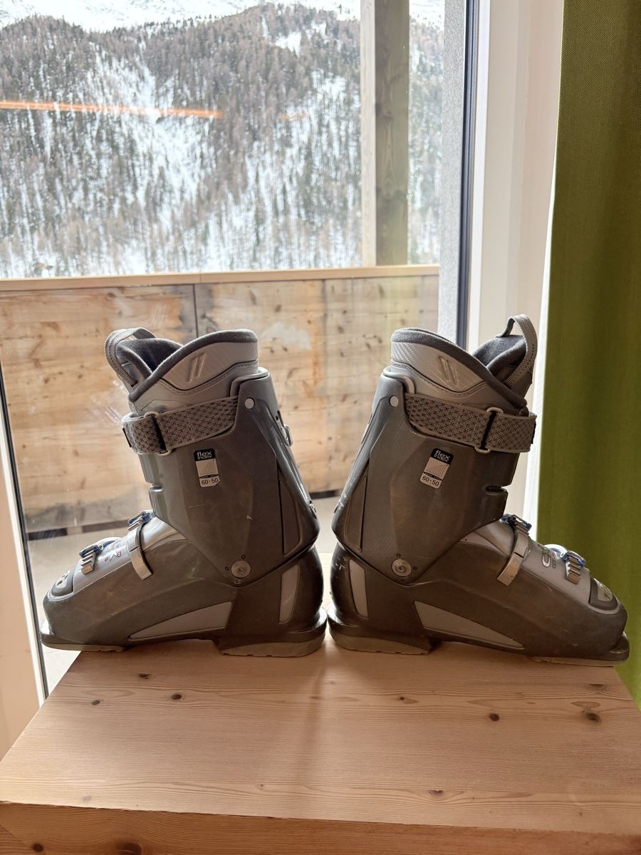 Scarpe da donna: Nordica Skischuhe – Usato da Rudolfstetten venduto da Sunne5 2