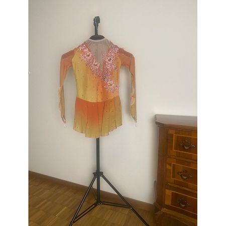 Eiskunstlauf Eislauf Kürkleid 128 neu