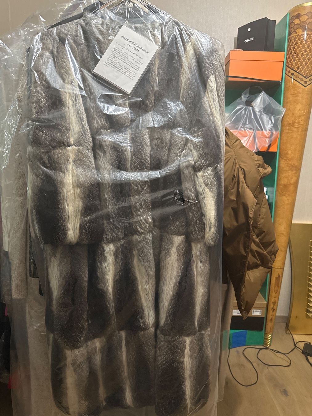 Cappotti: Chinchilla vintage coat – Usato da Genève venduto da val_rp9x 1