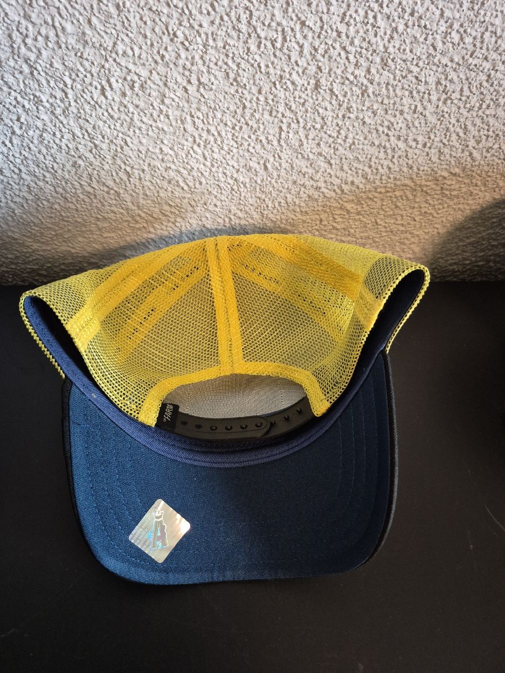 Chapeaux, bonnets & casquettes: Goorin 'Cock Trip' Trucker Style Baseball Cap – D'occasion à Seuzach par Xauberai 1