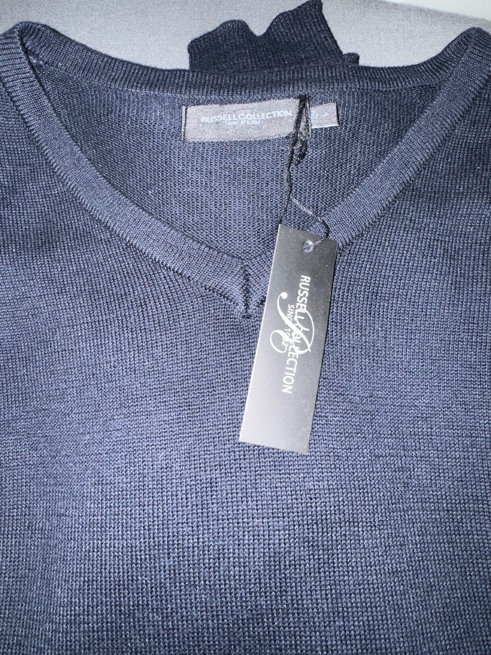 Maglioni & Felpe: Dunkelblauer Pullover, Russell Collection, Gr. L Neu – Nuovo e nell'imballaggio originale da Altdorf UR venduto da Lilelo82 6