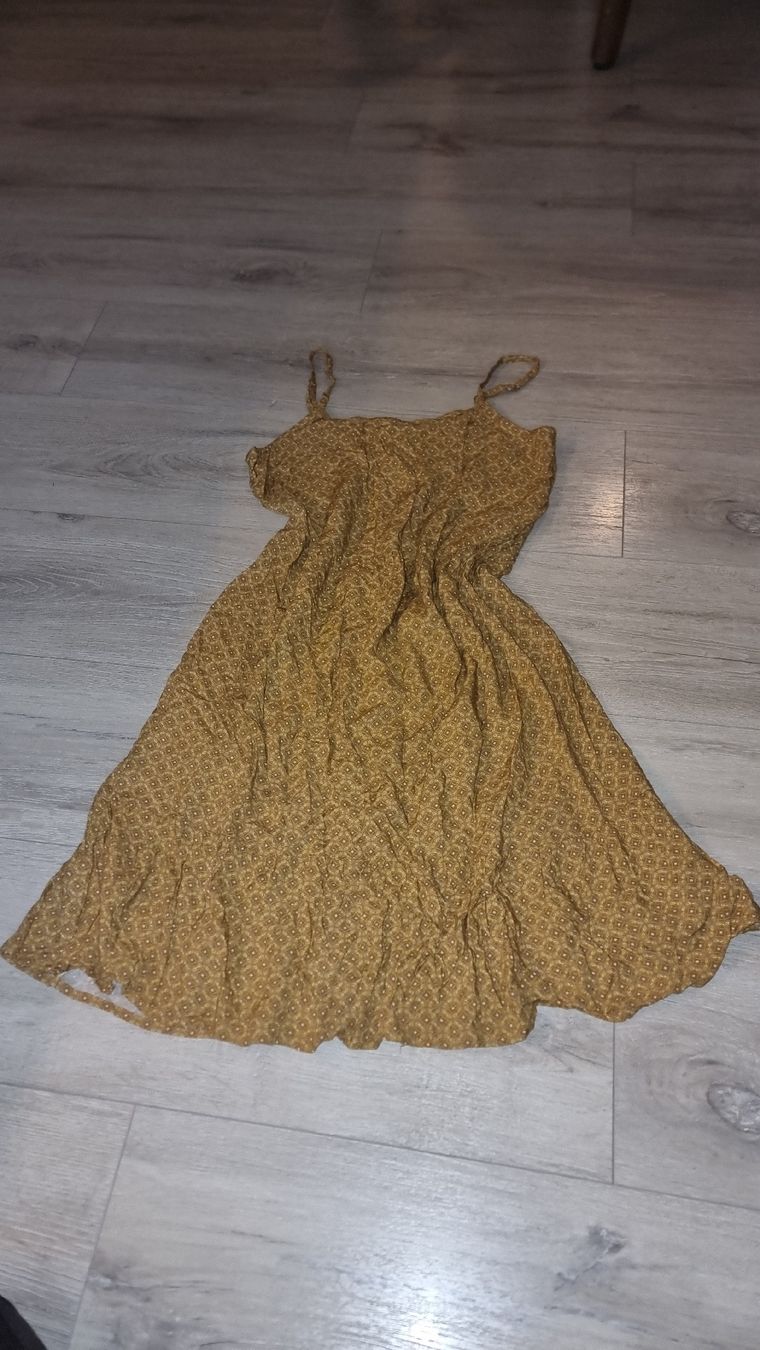 Vestiti: leichtes Kleid mit Muster gr 34 36 – Usato da Wigoltingen venduto da Zuckerfee84