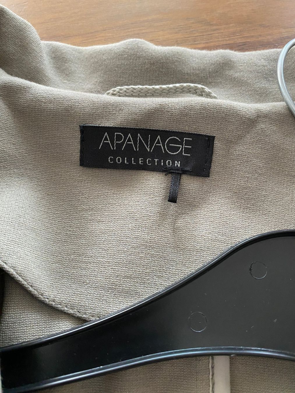 Giacche: Modischer Blazer von APANAGE – Usato da Chur venduto da bibo014 2