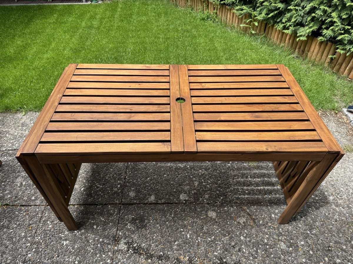 Ikea Tavoli: IKEA Holz-Gartentisch inkl. 3 Stühle – Usato da Cham venduto da GOLF2GL 2