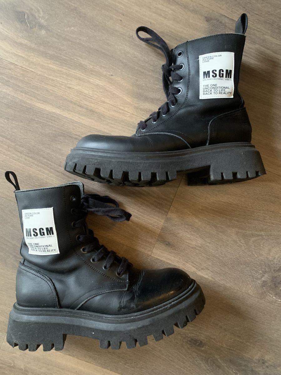 MSGM Scarpe da uomo: MSGM Stiefeletten 35 – Usato da Unterseen venduto da jpowers1971