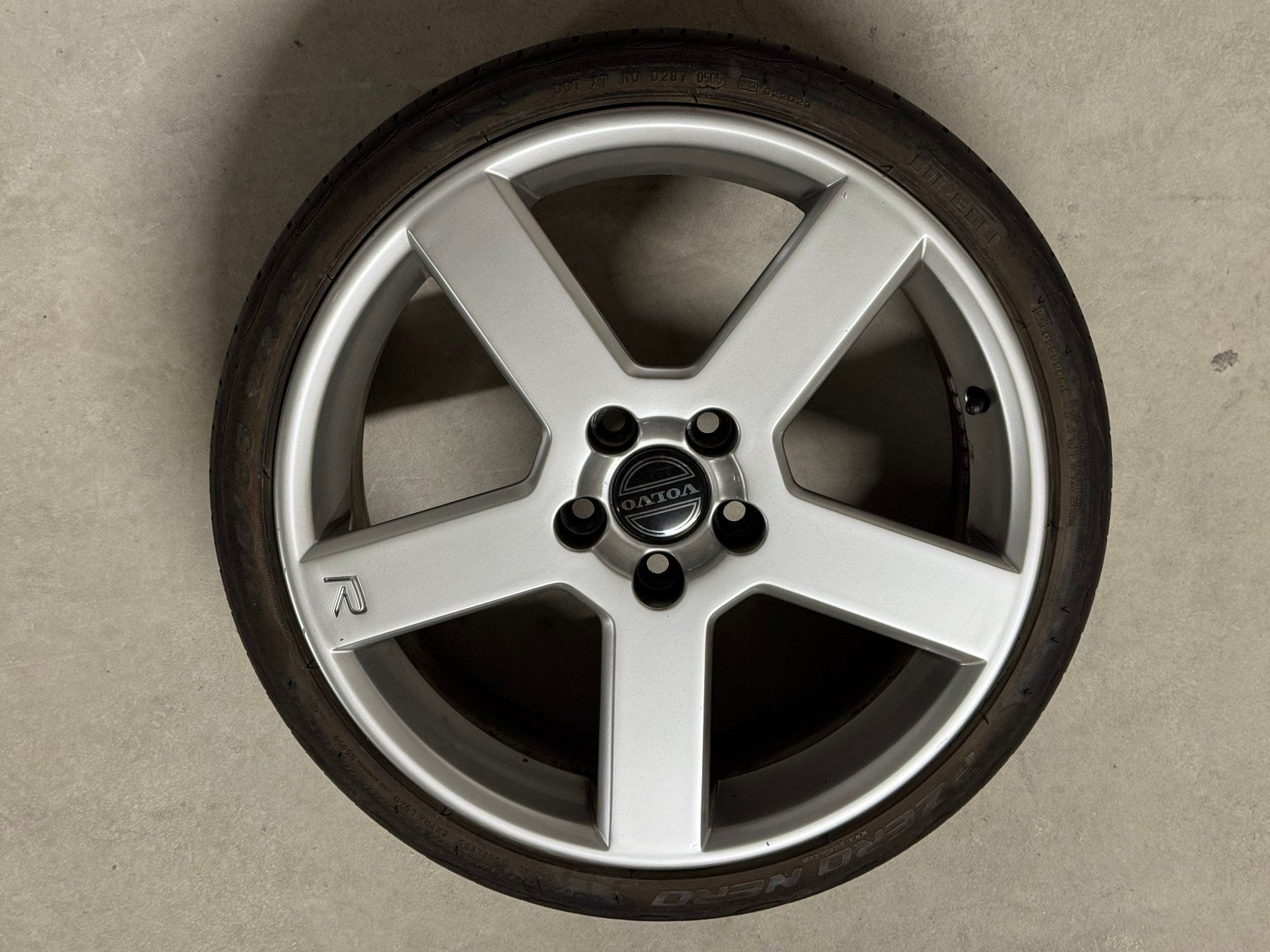 Volvo Pneumatici & Ruote complete: Volvo Aluräder 18" Pegasus – Usato da Amsoldingen venduto da 242GT 2