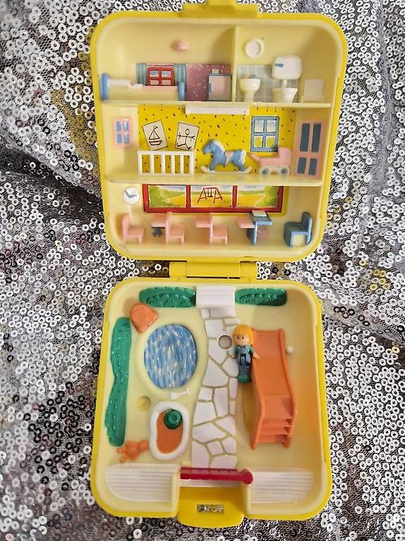 Polly Pocket Spieldosen: Polly Pocket Midges Play School 1989 – Gebraucht aus Uznach von ssmiy