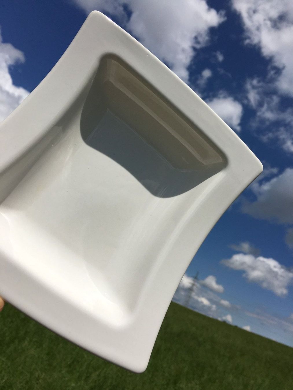 Servierplatten: ROSLER FORMSCHÖNE SCHALE WEISS – Gebraucht aus Subingen von Etageren 1