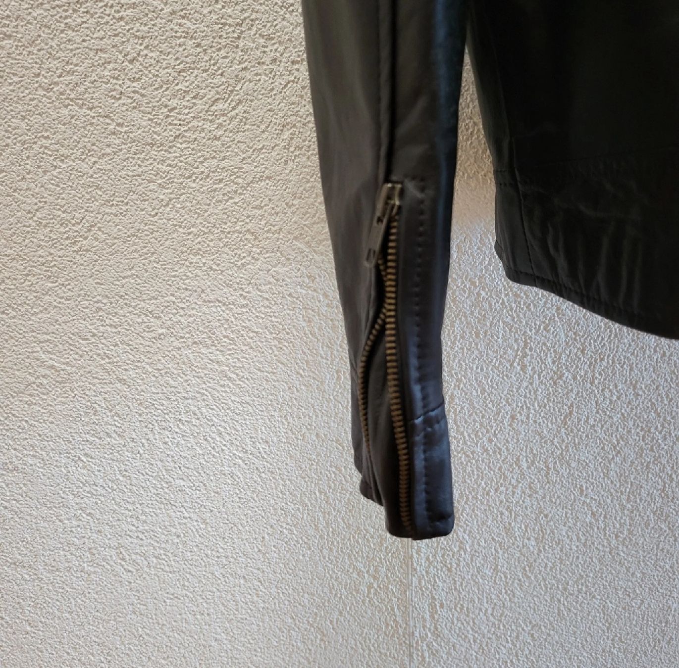 Giacche: Biker Lederjacke schwarz, Gr 50 – Nuovo (secondo la descrizione) da Rorschach venduto da mat_5zzq 3