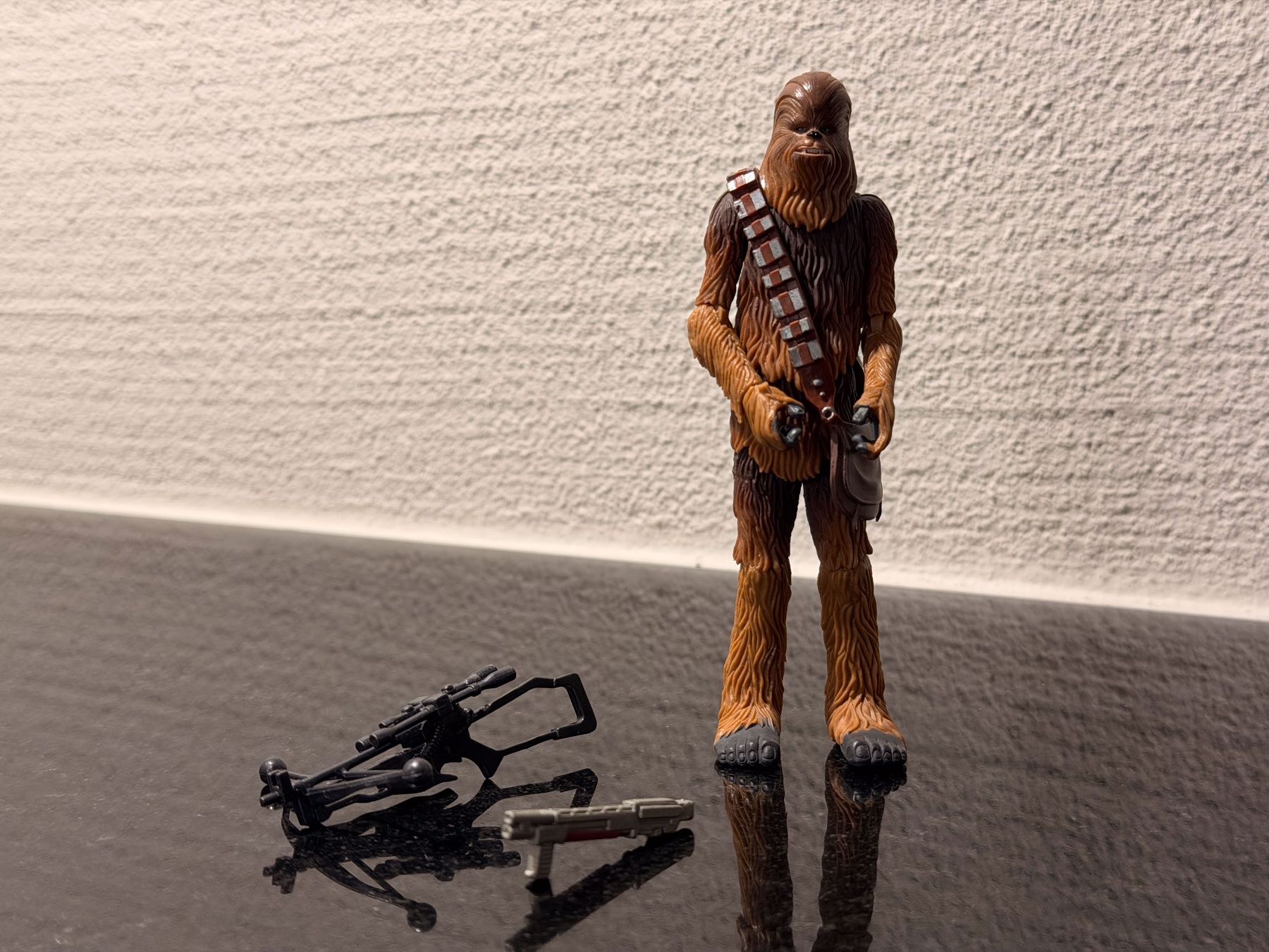 Star Wars Statuette: Hasbro Star Wars The Clone Wars Chewbacca Action Figur – Usato da Reinach BL venduto da Graphix 1