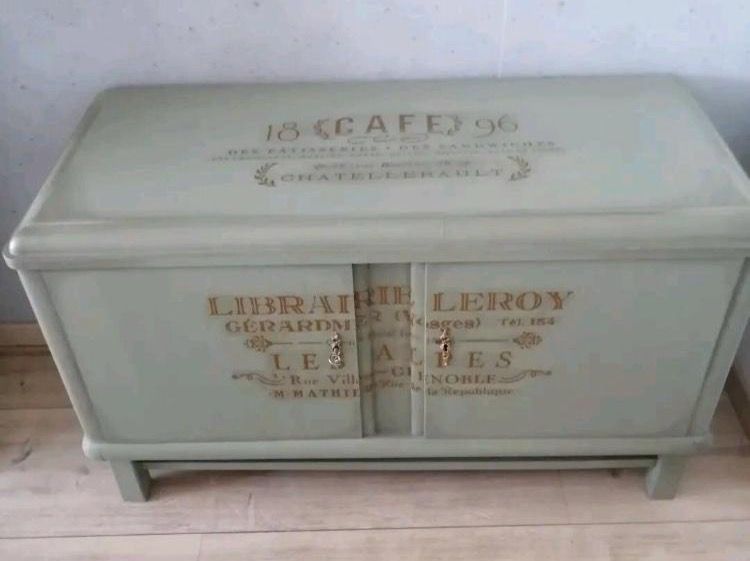 Cassettiere: Vintage Kommode Sideboard Unikat – Usato da Rafz venduto da PatsyGreen
