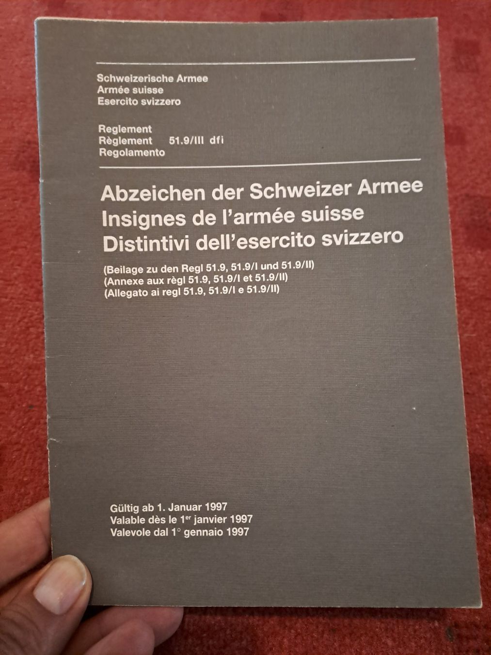 Libri: Reglement " Abzeichen der Schweizer Armee  " – Usato da St.Gallen venduto da Infanteriewerk 1
