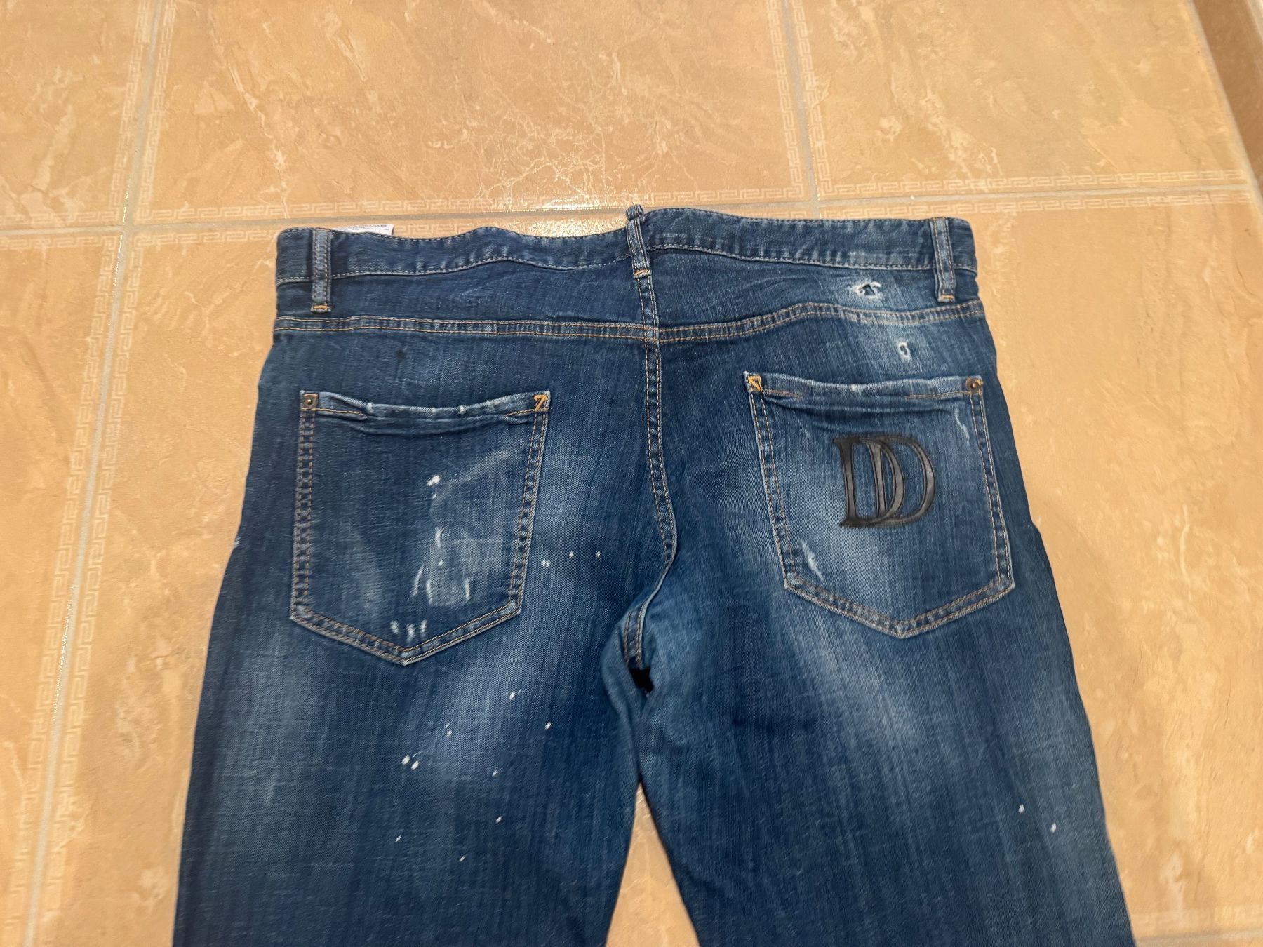 Dsquared2 Jeans: Dsquared2 NWT Jeans, ital 54/XXL oder 3XL, Np 605 Fr – Usato da Klingnau venduto da Markus14 5