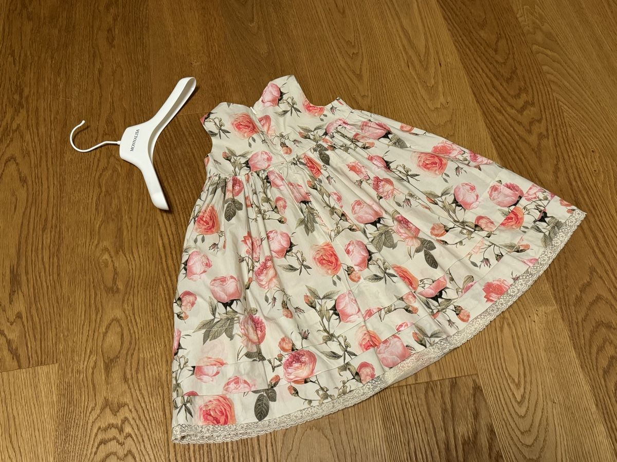 Monnalisa Vestiti & Gonne: Monnalisa Kleid, Gr. 98, Blumenmuster. – Usato da Genthod venduto da Tidus04 1