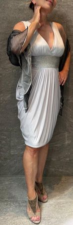 Elegantes Kleid für spezielle Anlässe, Gr. 38, silberfarben