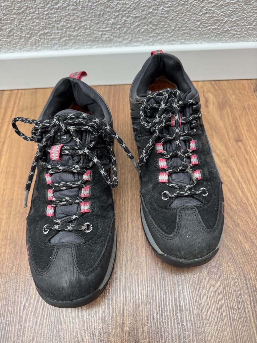 Schuhe für Mädchen: Trekkingschuh Grösse 36 – Gebraucht aus Grenchen von gulx 1